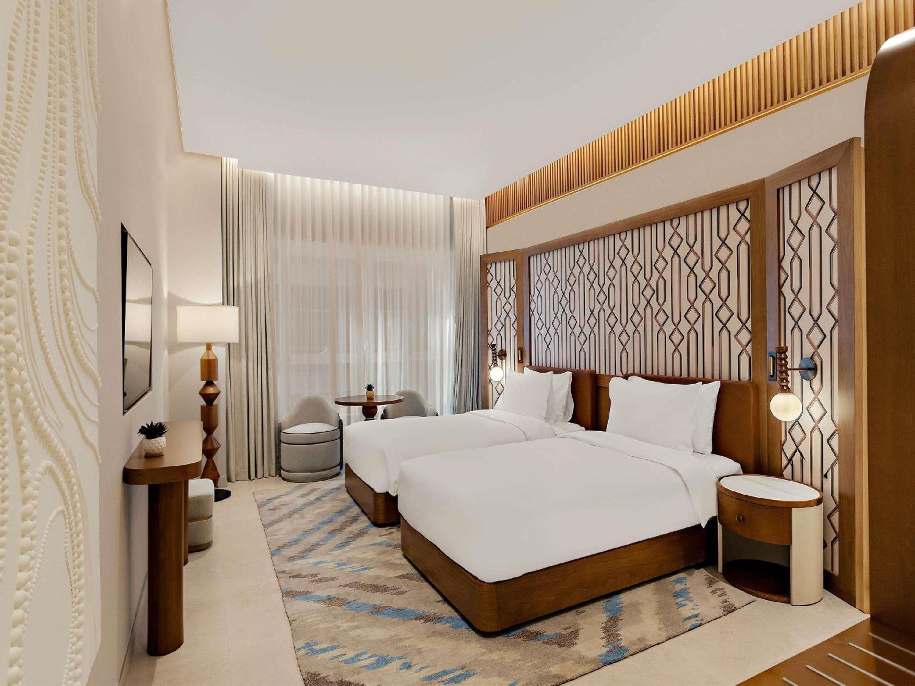 SUPERIOR, TWIN BEDS
