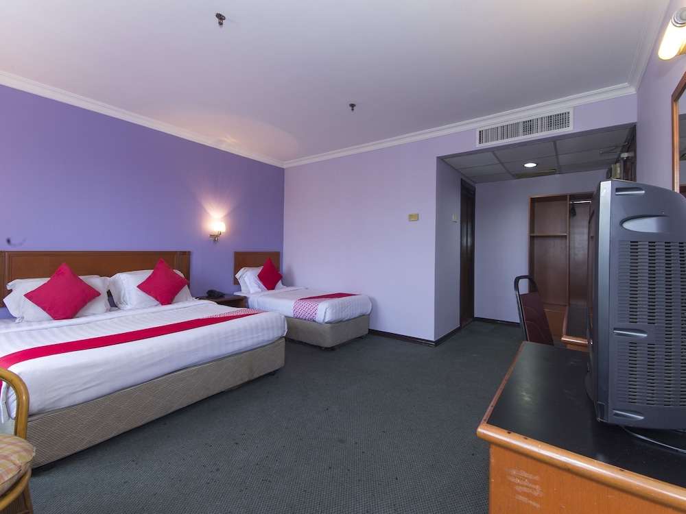 OYO 473 Comfort Hotel 2 44/55