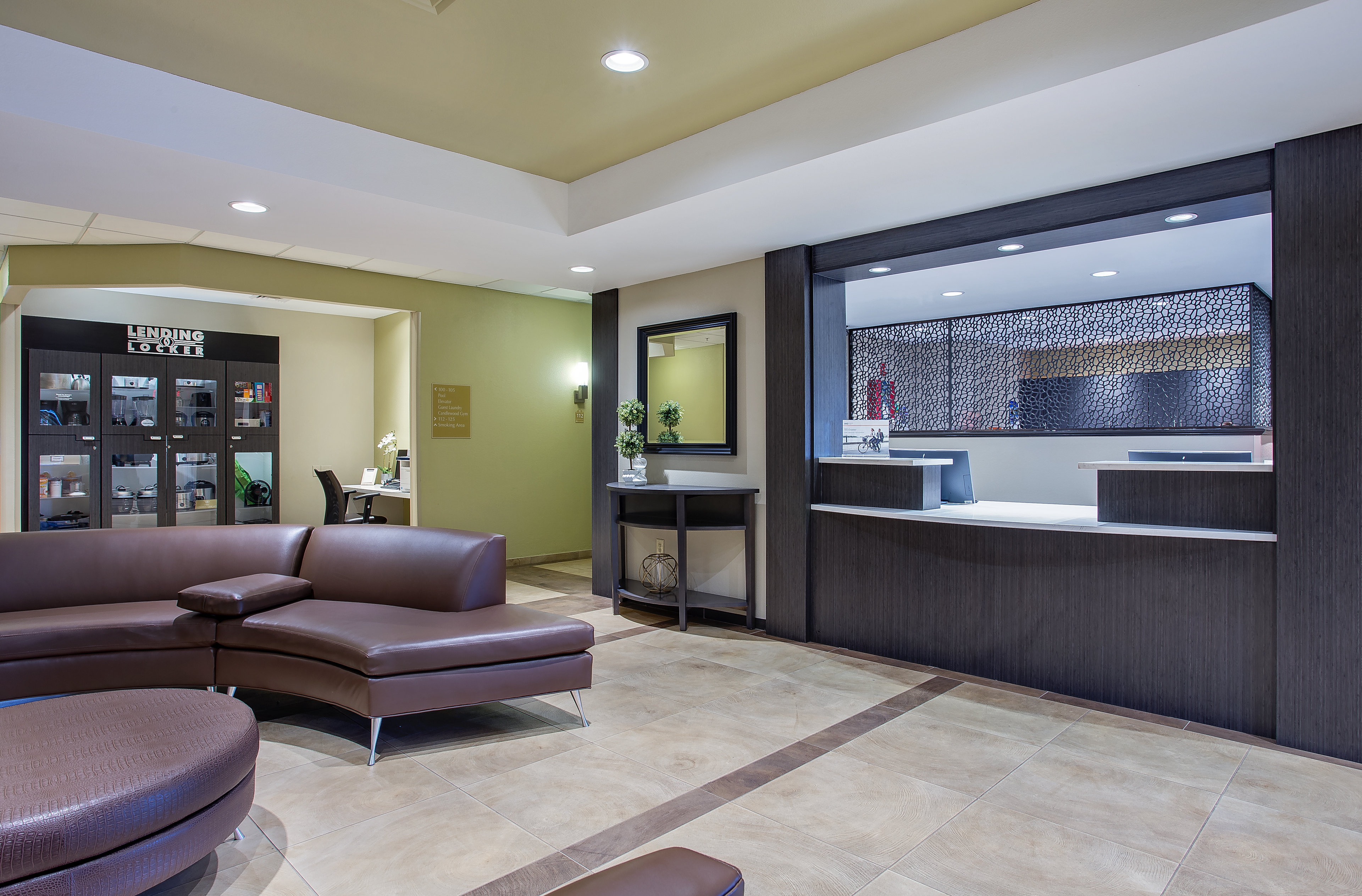 CANDLEWOOD SUITES BOWLING GREEN 7/69