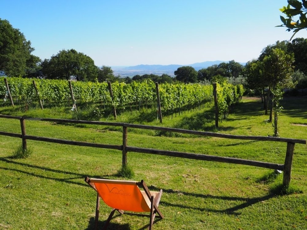 Valdonica Winery & Vineyard Residence 21/50