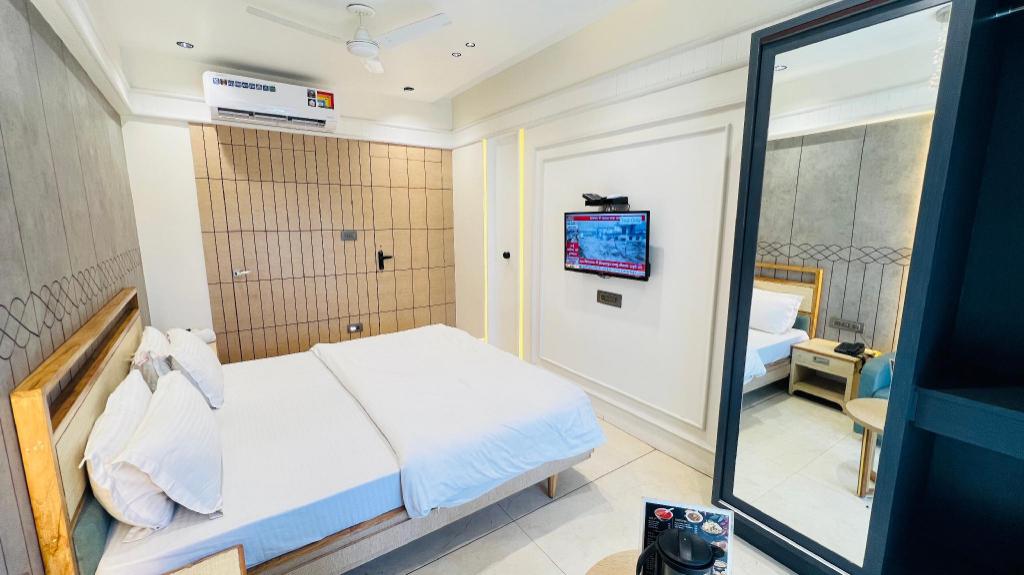 1 Bedroom, Majestic, Suite, King Bed
