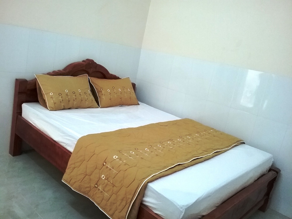 Hai Lam Guesthouse 10/18