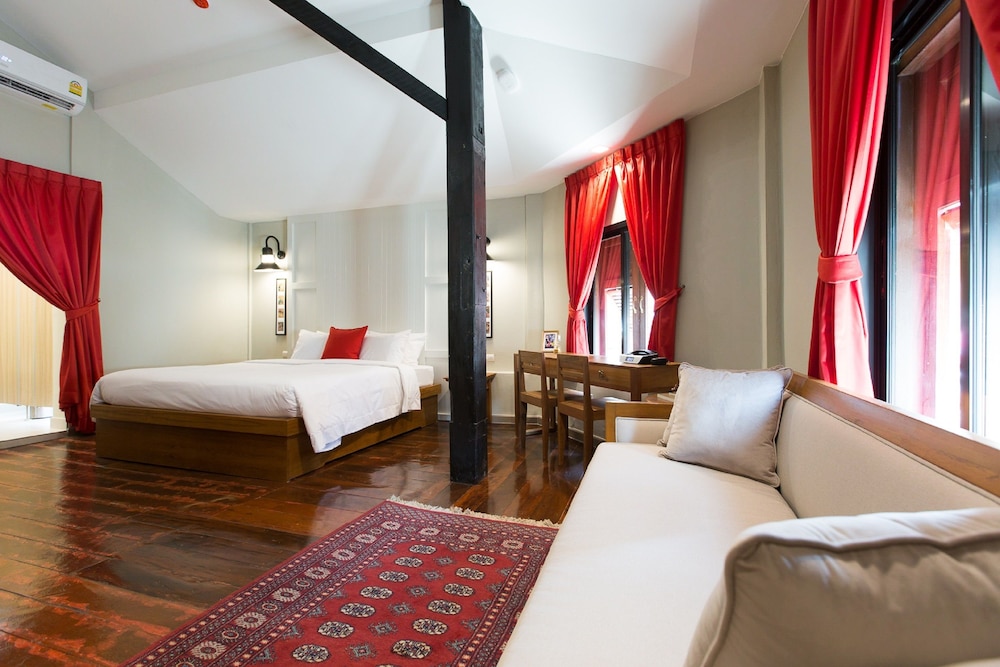 Prince Theatre Heritage Stay Bangkok 12/50