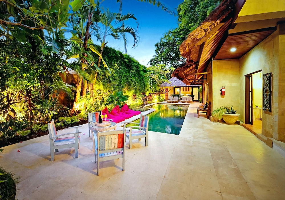 Villa Elleo 43/49