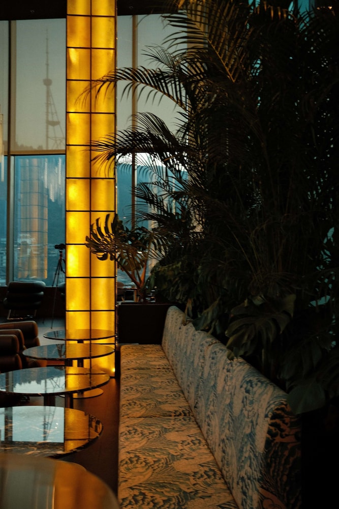Radisson Blu Iveria 72/74