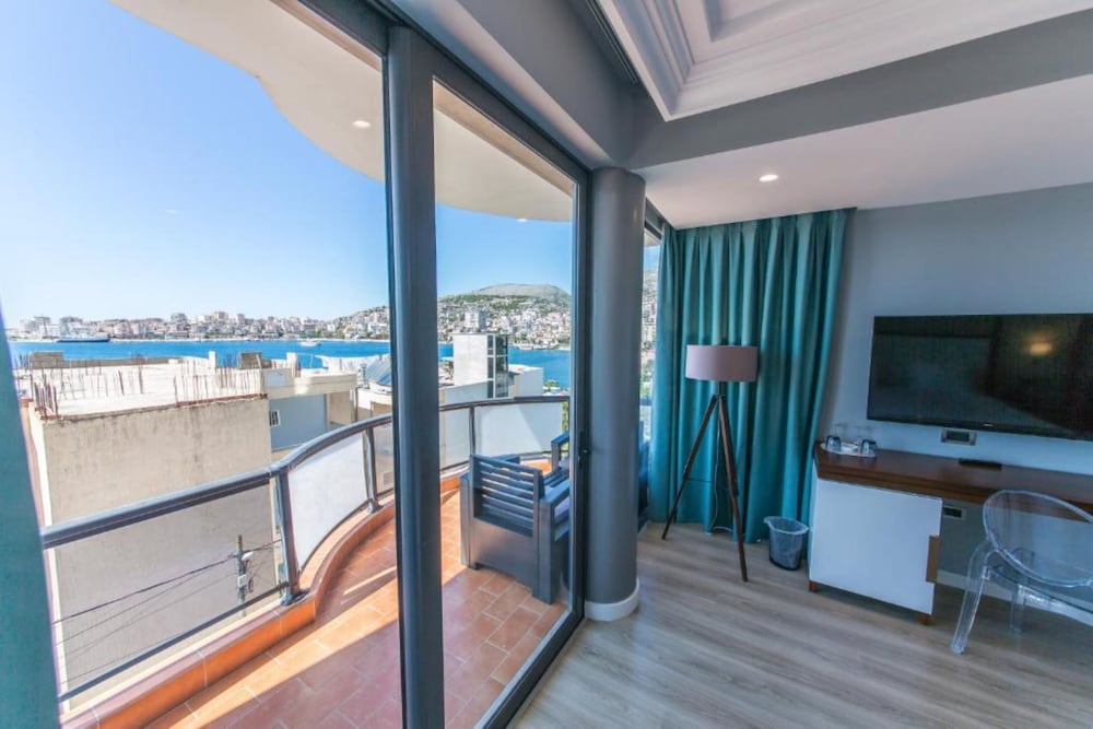 Room at Brilant Hotel, SARANDE