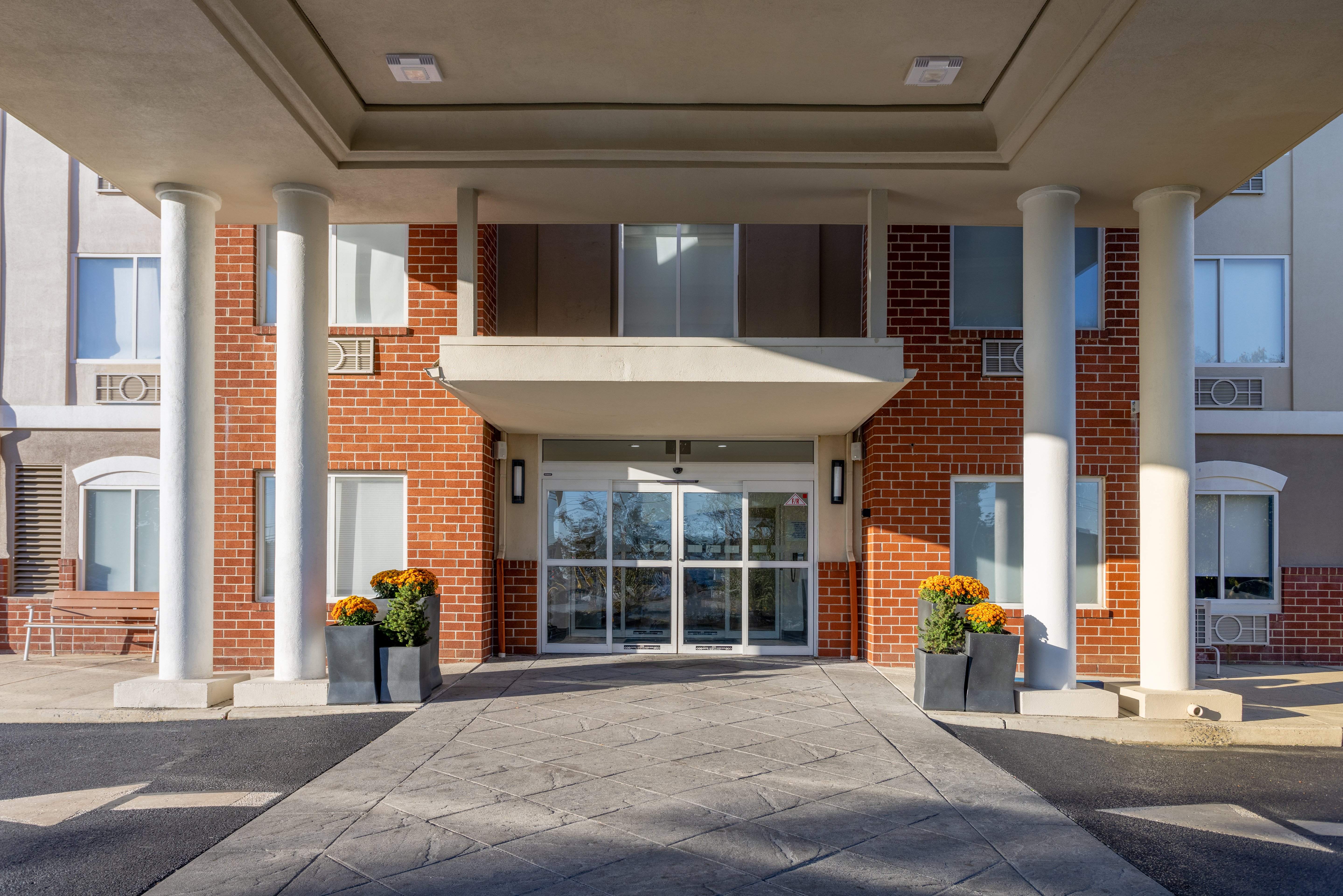 Holiday Inn Express Hotel & Suites Vineland Millville 2/80