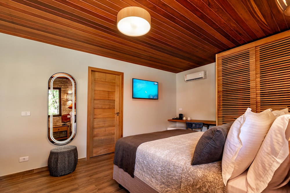 Master, Superior, 1 Double and 1 Single Bed، Village Paraíso Tropical 5/8