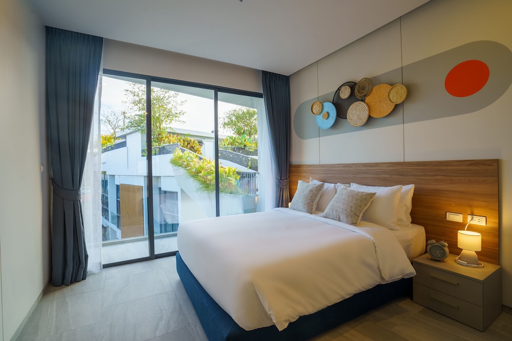 HOMA Phuket Town 14/50