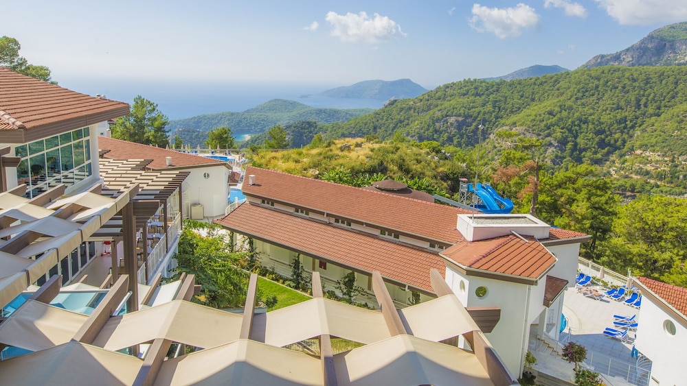Garcia Resort and Spa in OLUDENIZ