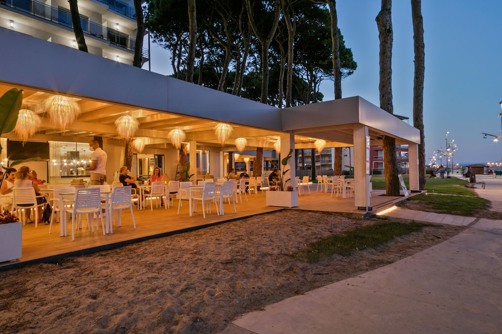 Hotel Best Terramarina 6/50