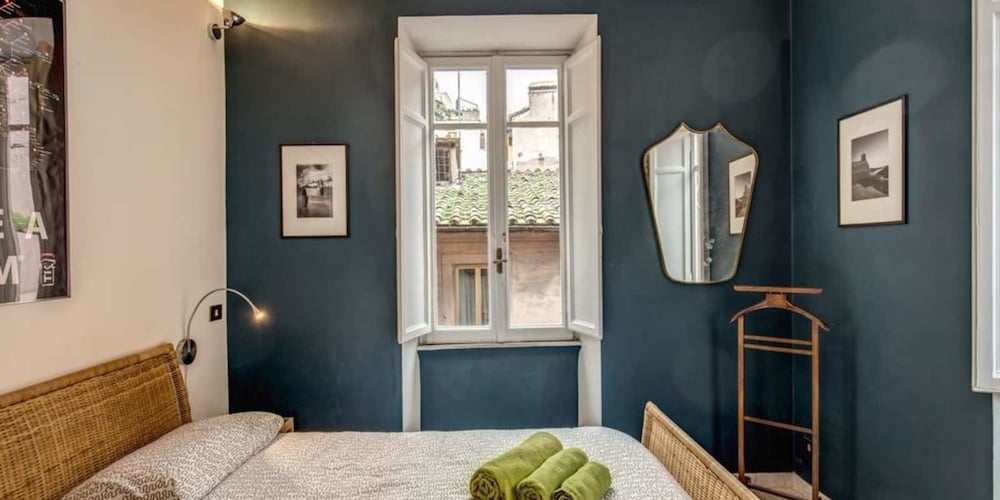 Monti Coliseum 3 bedroom 2nd floor 21/40
