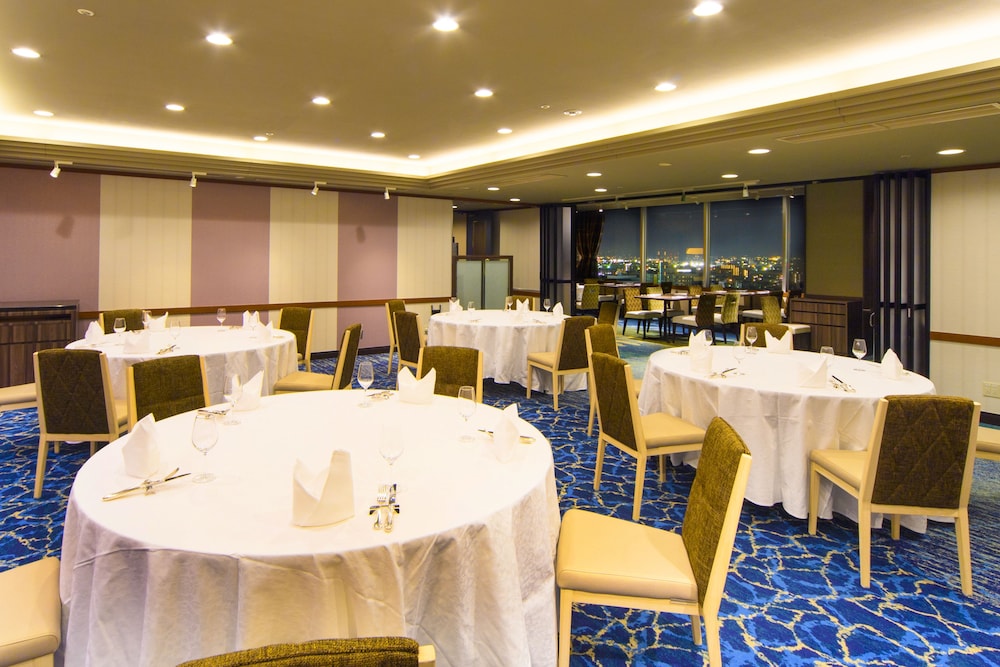 Toyama Excel Hotel Tokyu 52/63
