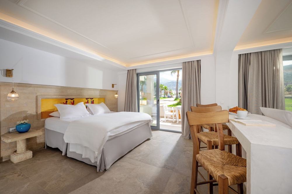 Junior Suite, Studio, Garden View, Ground Floor