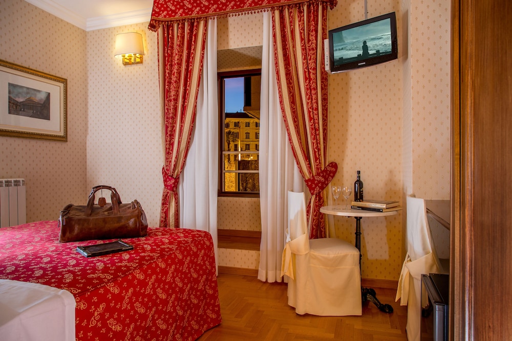 غرفة أساسية بسريرين منفصلين بغرفة نوم واحدة، Boncompagni Suite 10/10