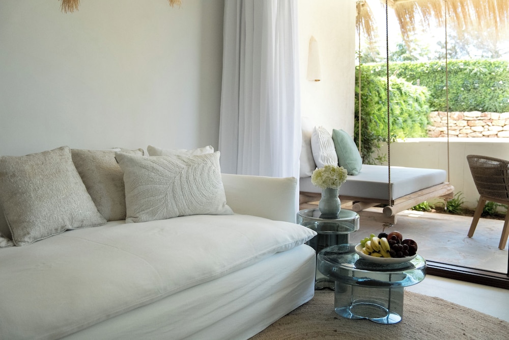 MAR SUITES FORMENTERA BY UNIVERSAL BEACH HOTELS 33/50