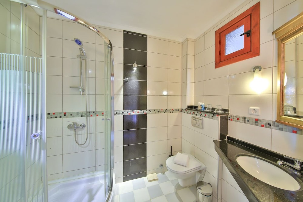 Diva Residence Hotel 46/50