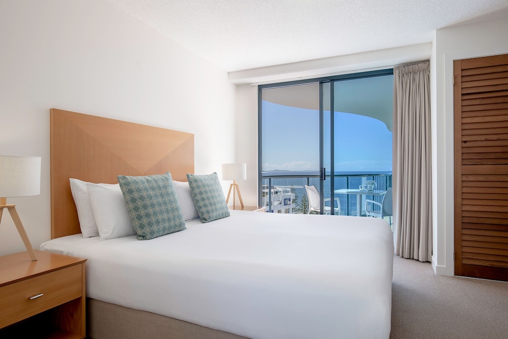 Mantra Mooloolaba Beach 21/72