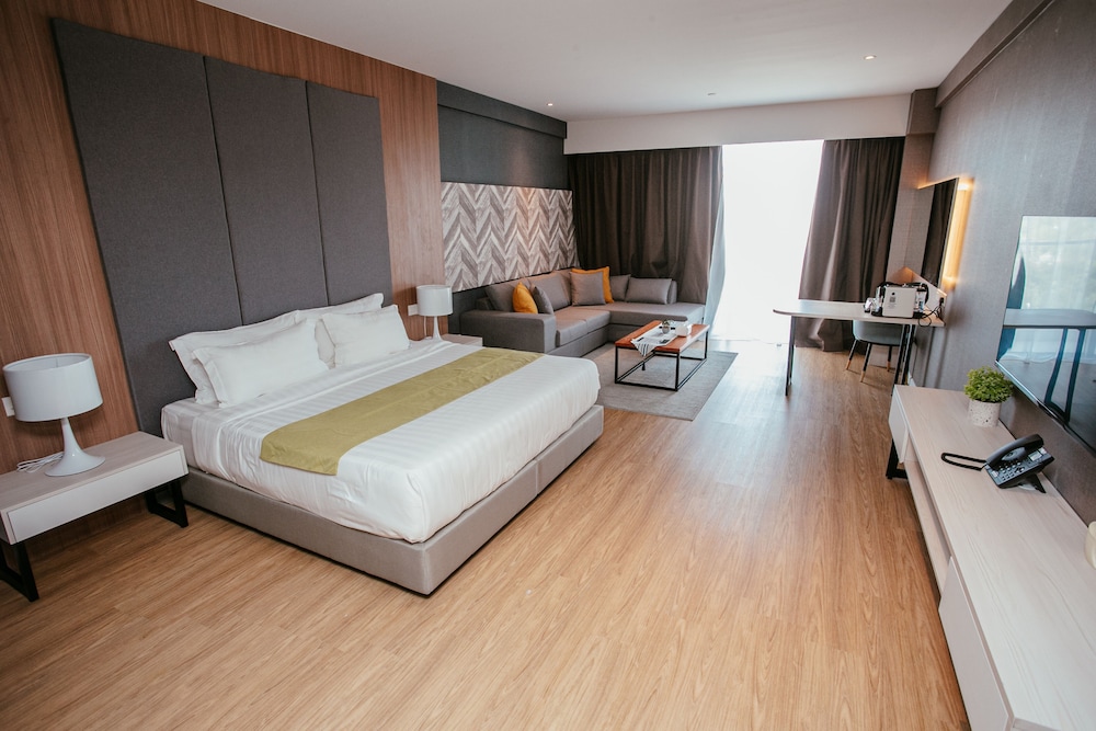 Deco Home @Aru Suites 13/50