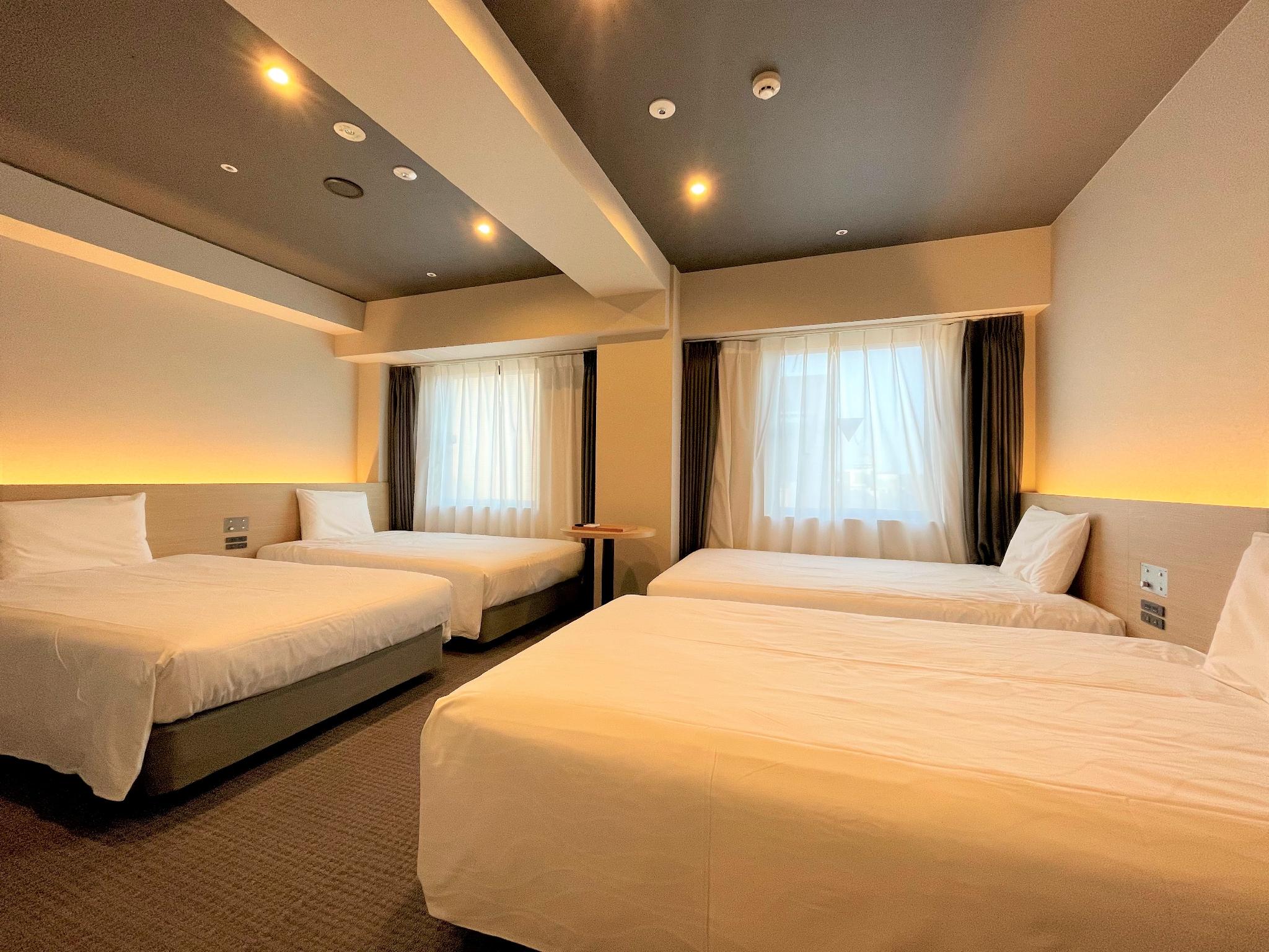 Semi Room, 4 Semi Double Beds