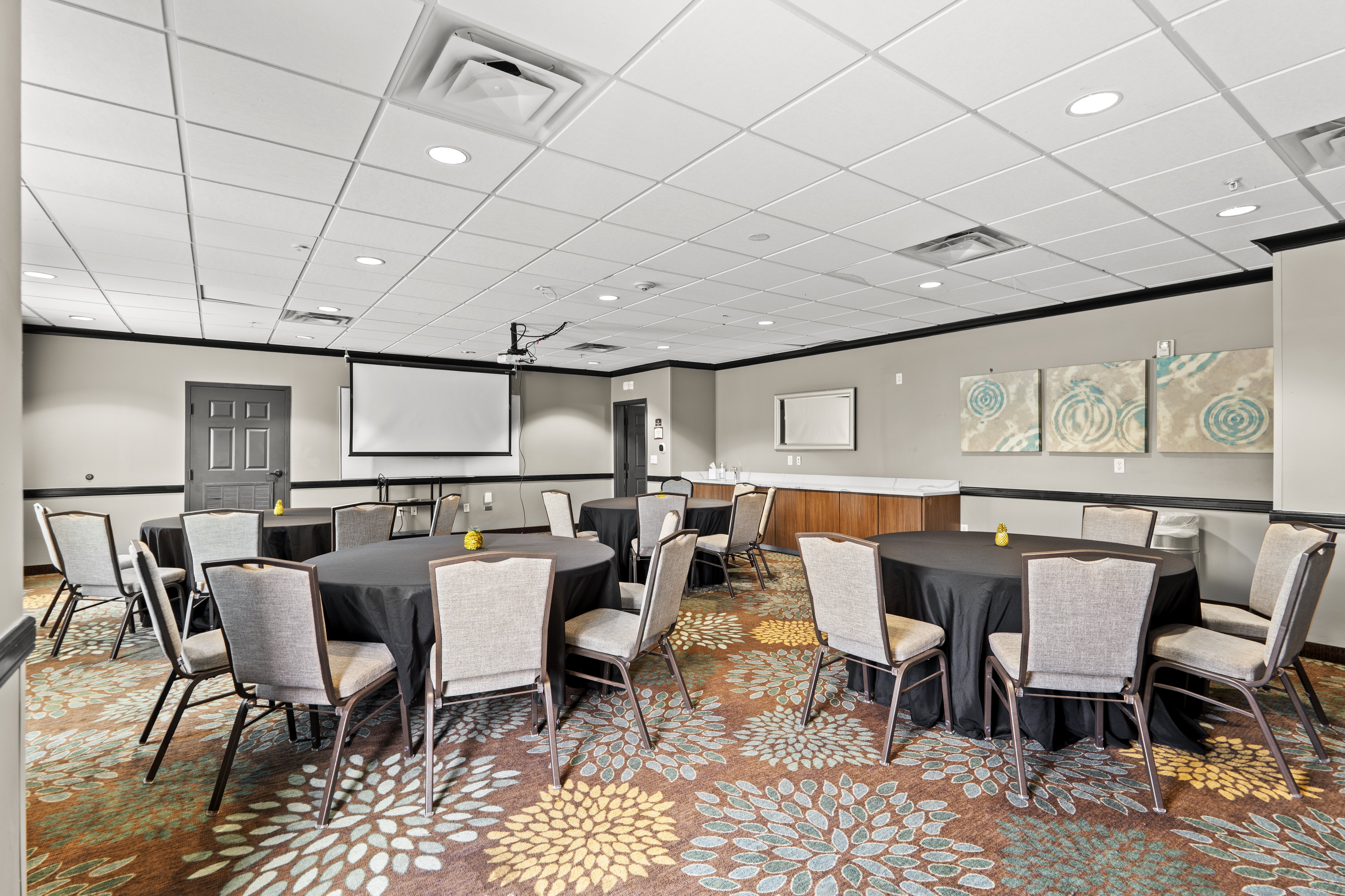 Staybridge Suites Houston-Nasa/Clear Lake 60/80