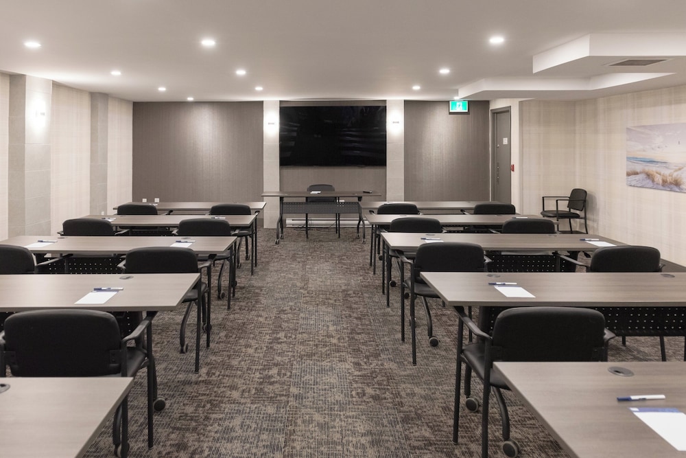 Holiday Inn Express Charlottetown 51/61