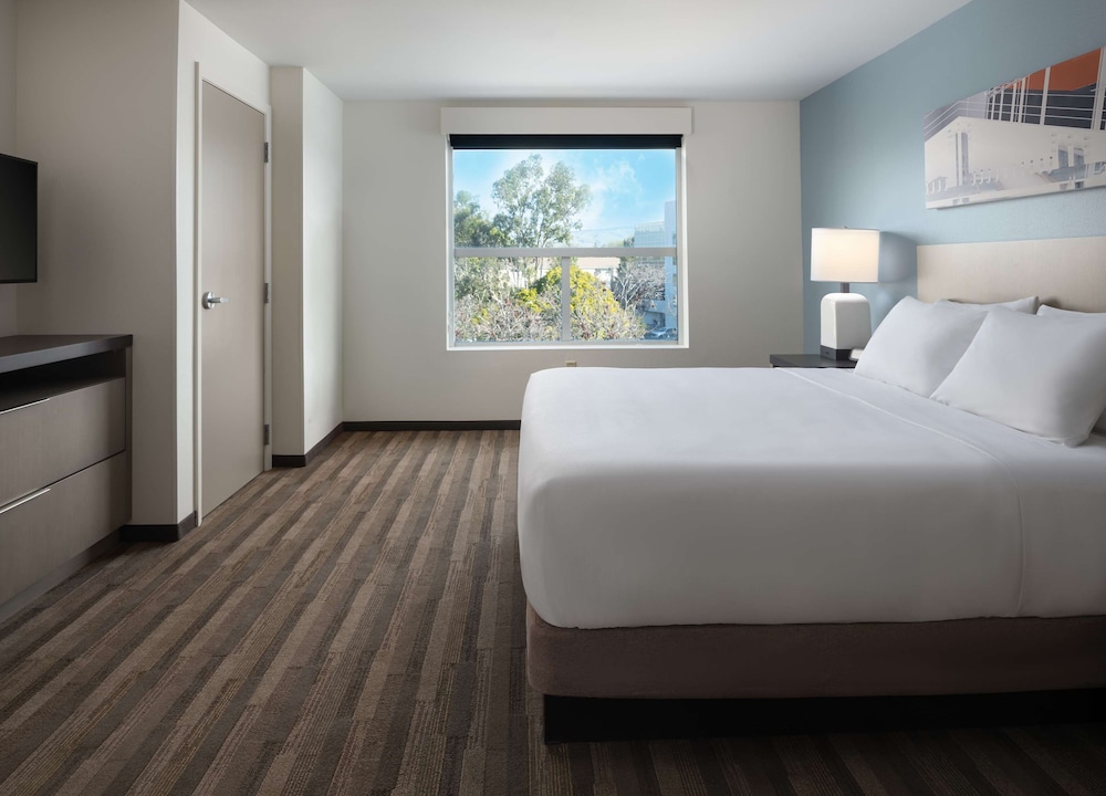 Hyatt House San Jose Airport 12/41