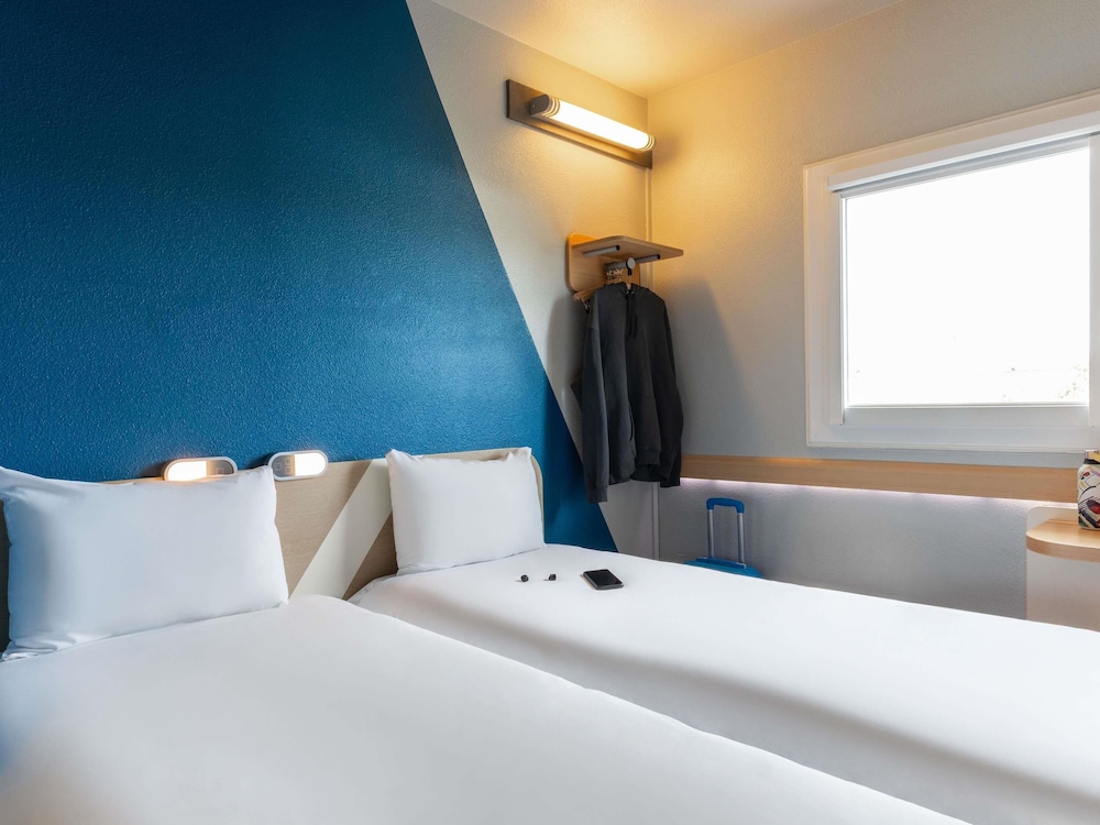 Ibis Budget Velizy 34/67