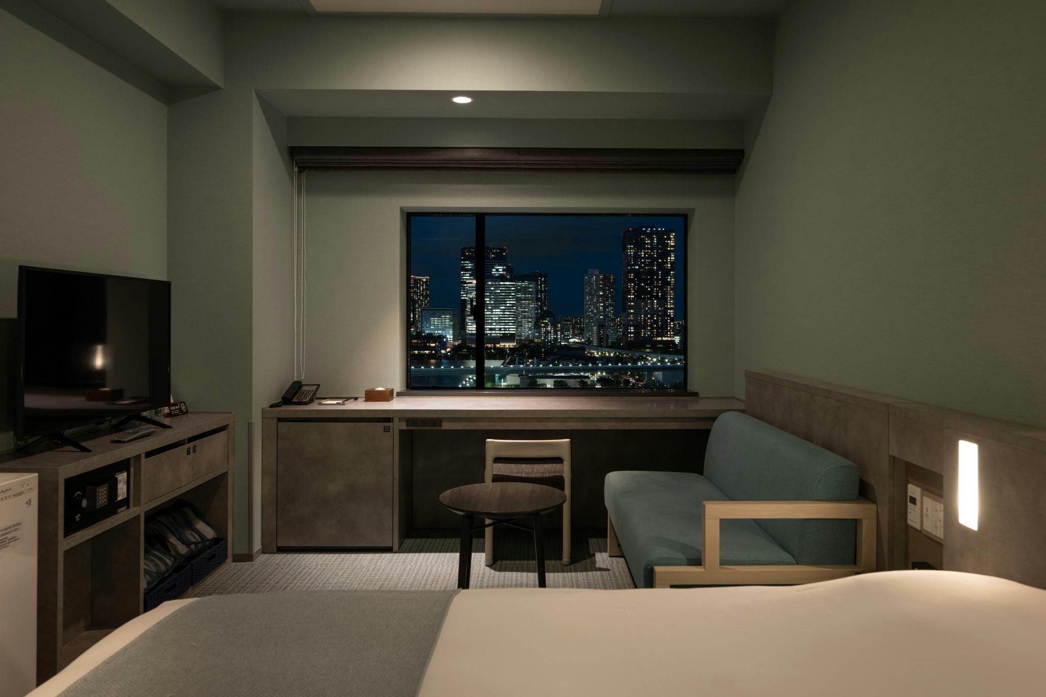 La Vista Tokyo Bay 47/49