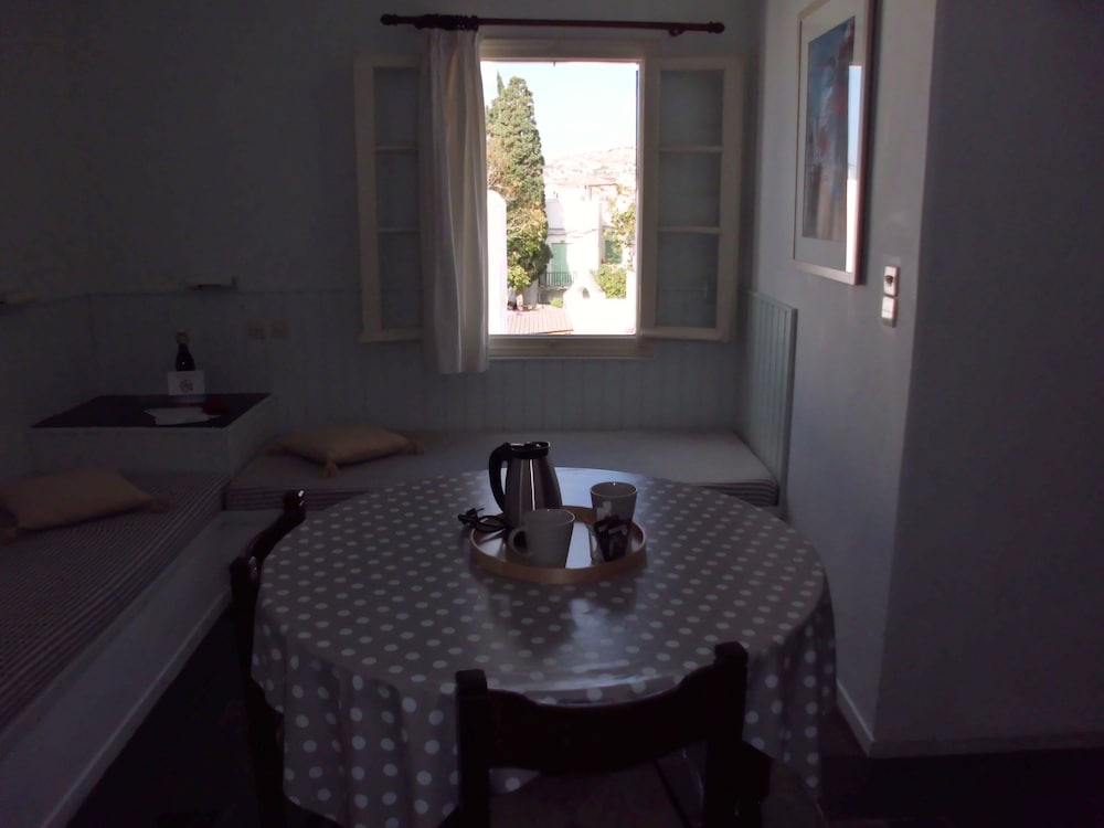 Aegean Village 18/71