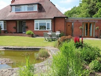 Mortimer Trail B & B 13/24