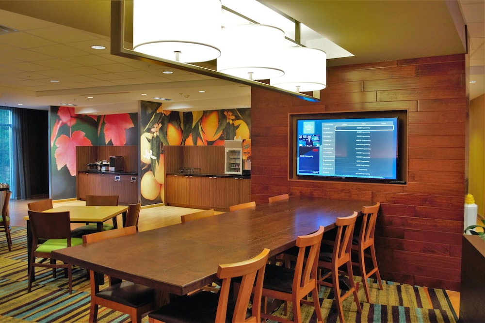 Fairfield Inn And Suites By Marriott Stroudsburg Bartonsville Poconos 30/40
