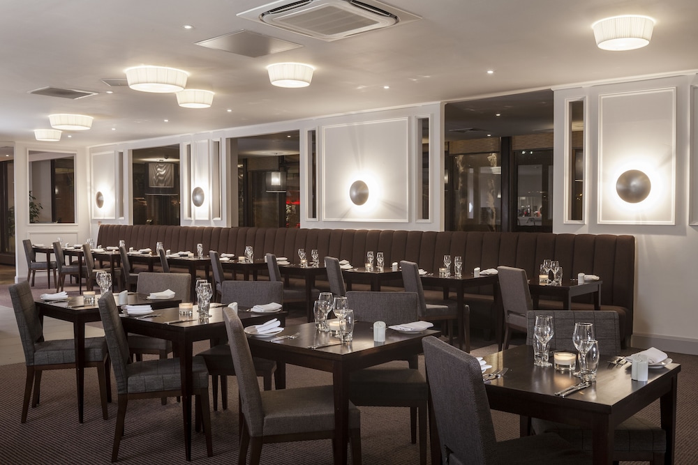 Mercure Telford Centre 52/69