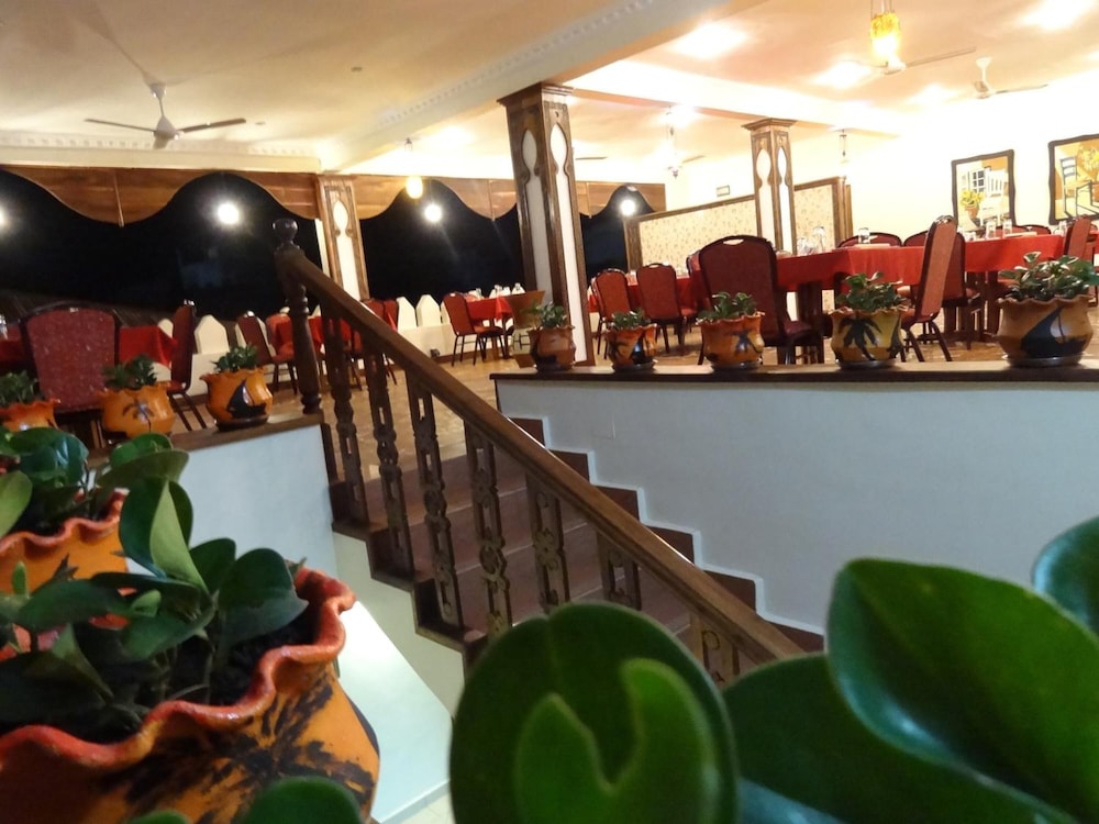 Al-Minar Hotel 29/30