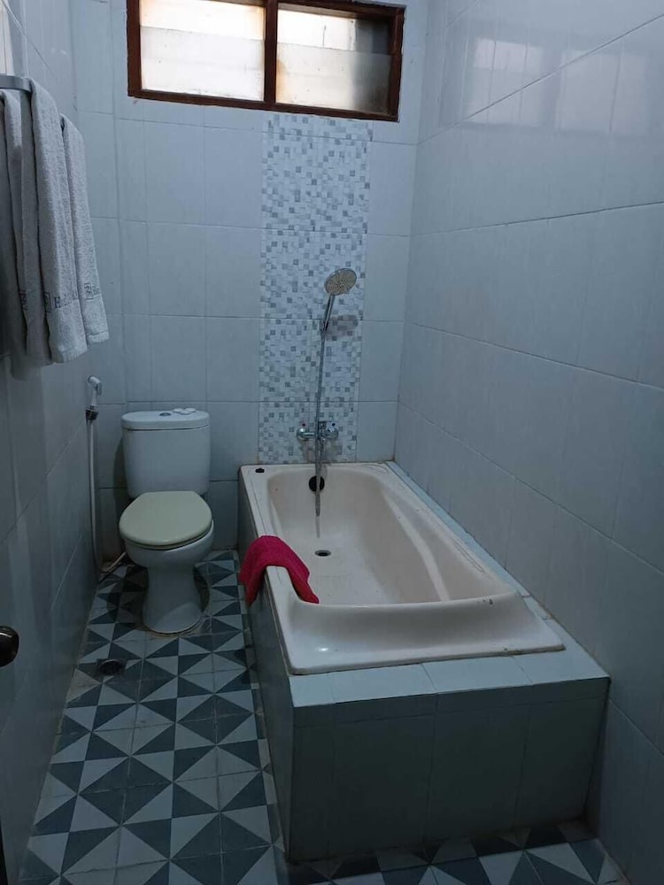 Shafira Hotel Malioboro 44/46