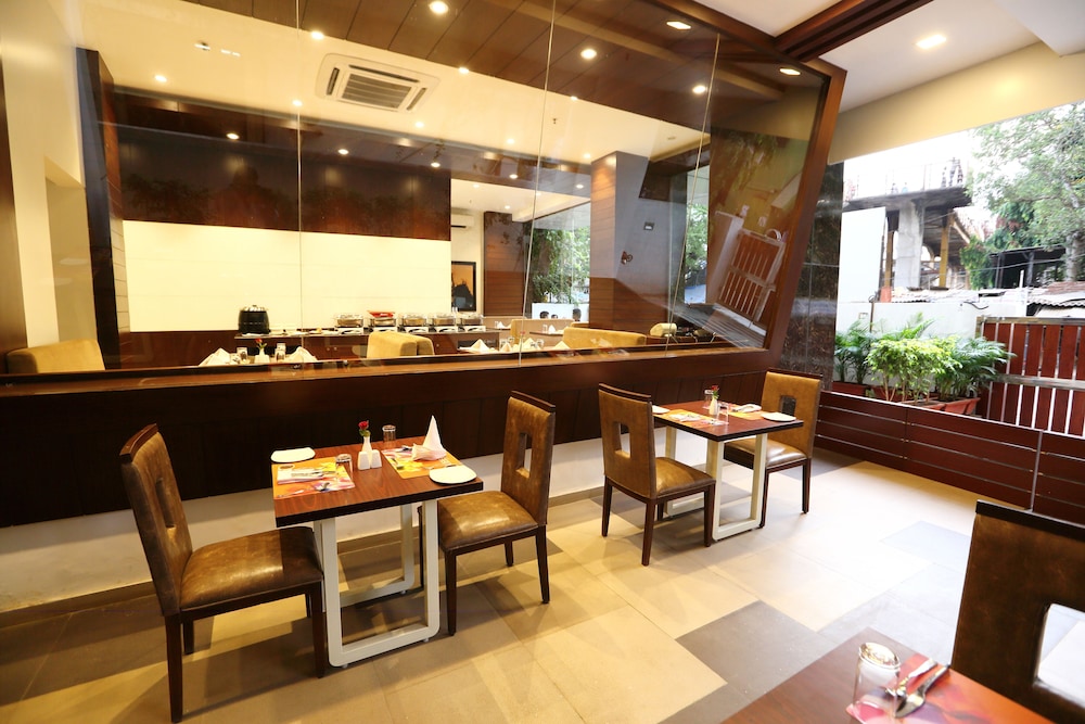 The Altruist Business Hotel 18/22