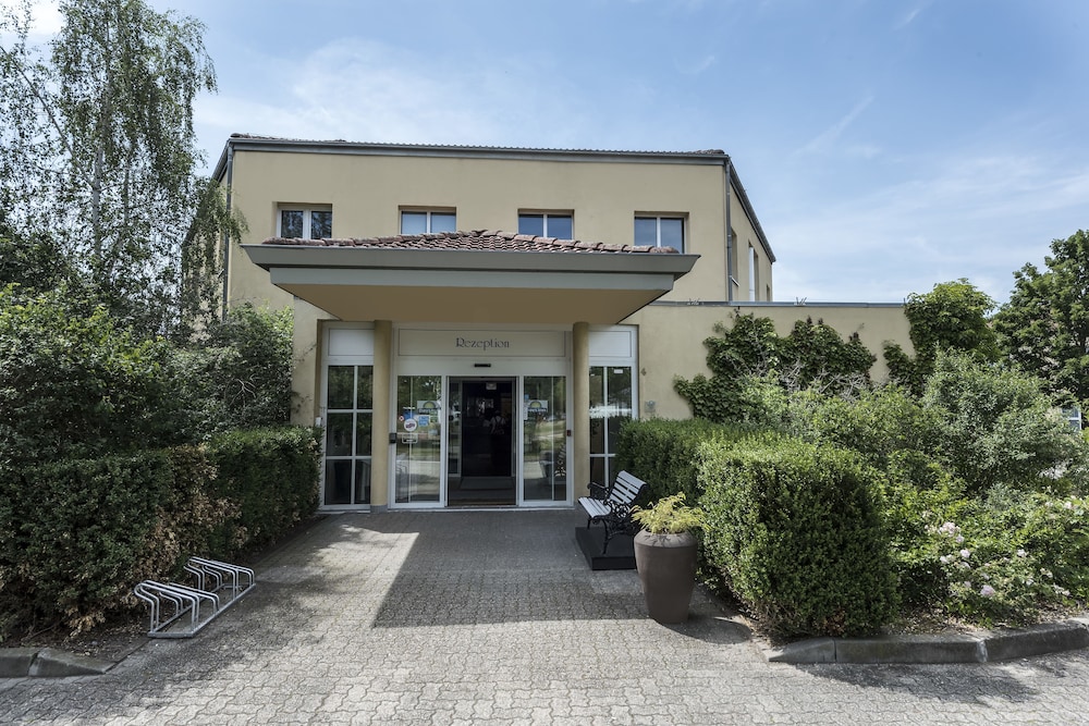Days Inn by Wyndham Dessau 1/21