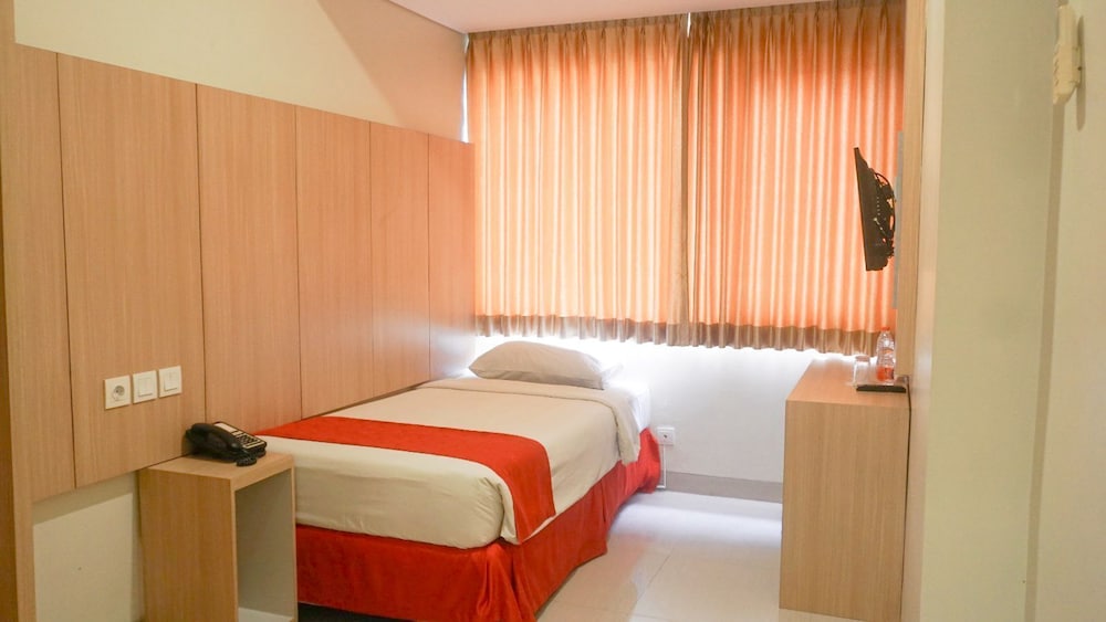 Brothers inn Babarsari 24/33