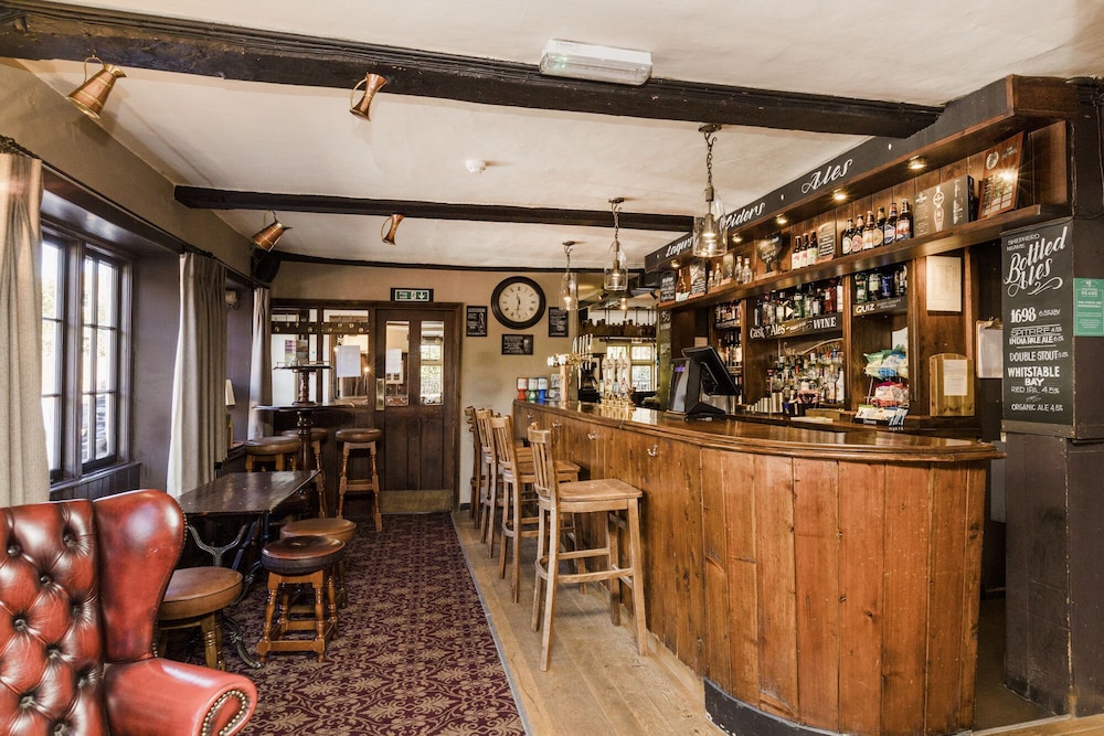 New Flying Horse Inn 53/68