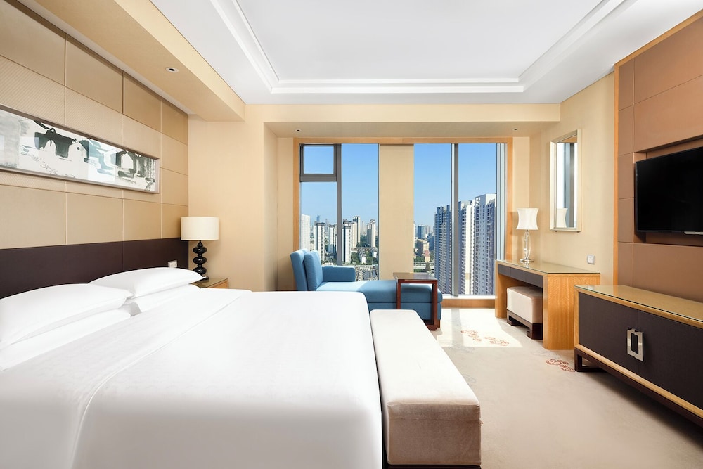 Sheraton Wuxi Binhu 9/50