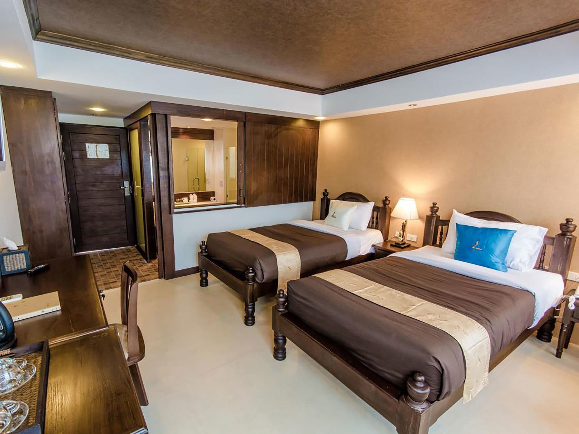 SUPERIOR, TWIN BEDS