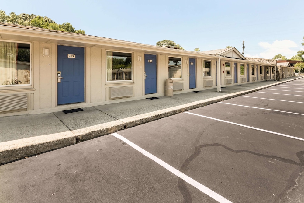 Motel6 Newport News, VA 31/38
