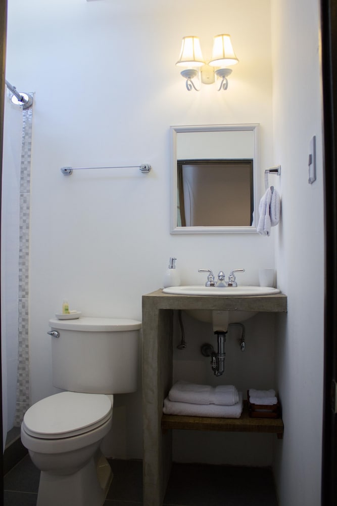 Meraki Boutique Hotel 41/42