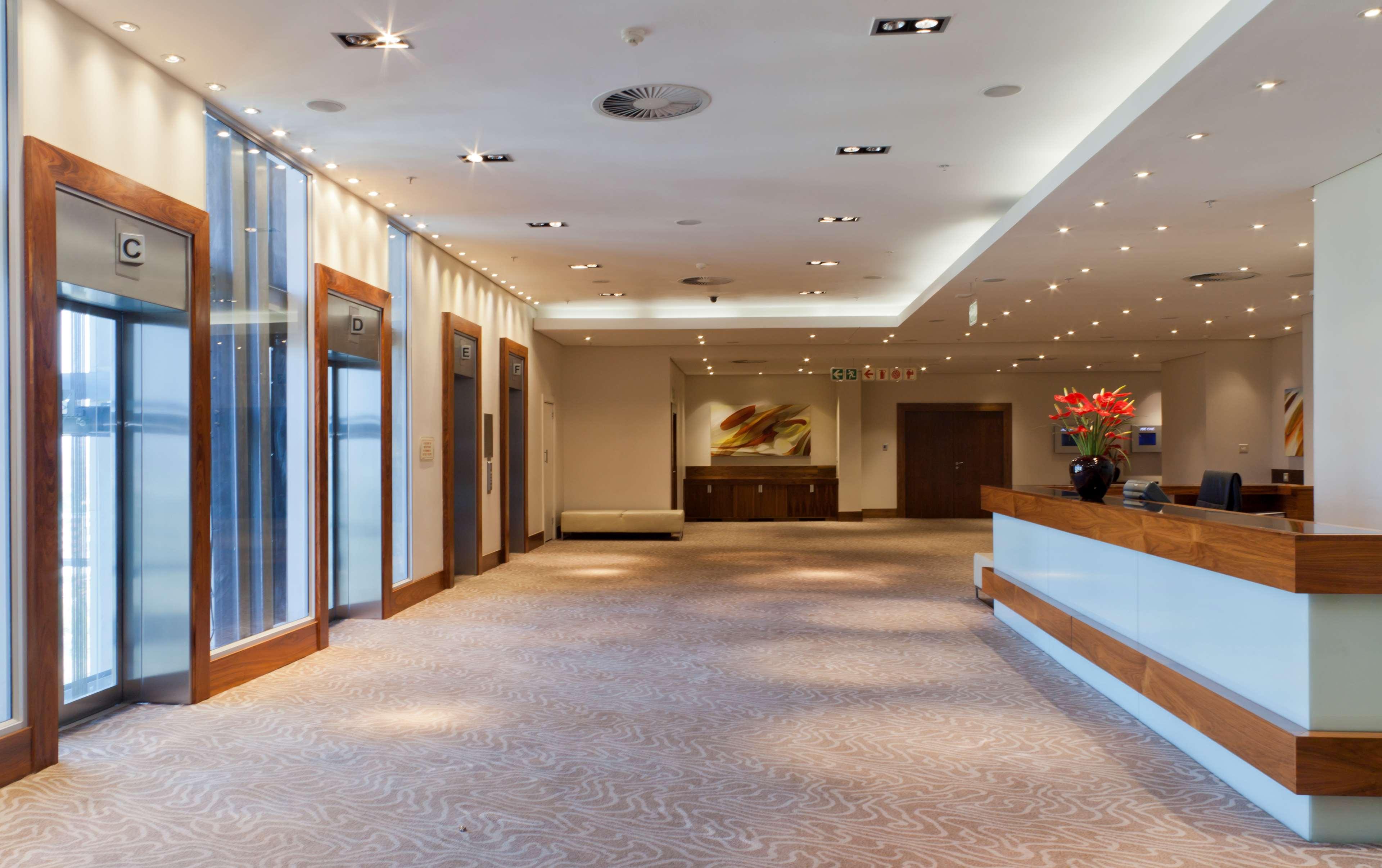 RADISSON BLU HOTEL SANDTON 8/50