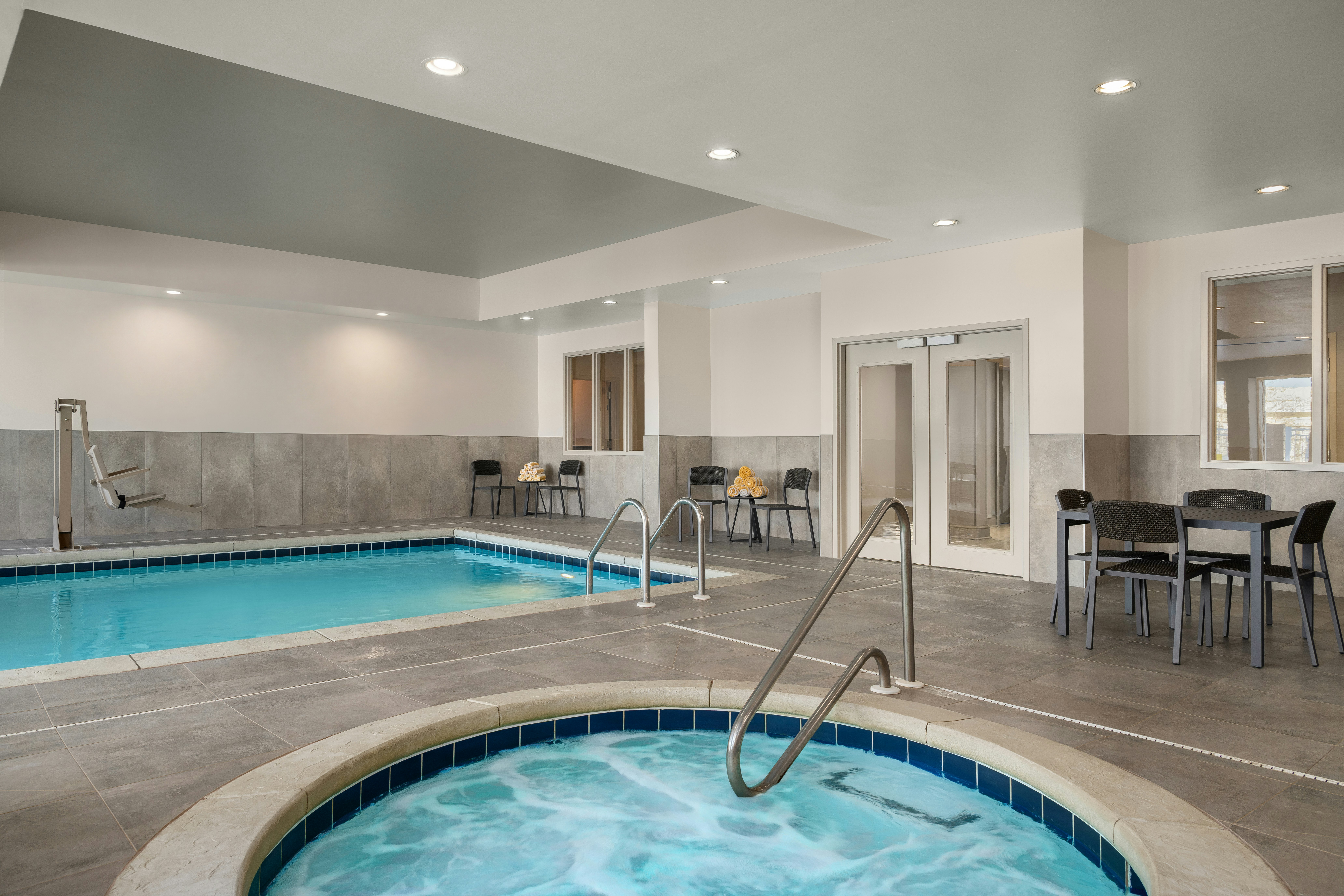 Hilton Garden Inn Indianapolis Carmel Hotel 8/45