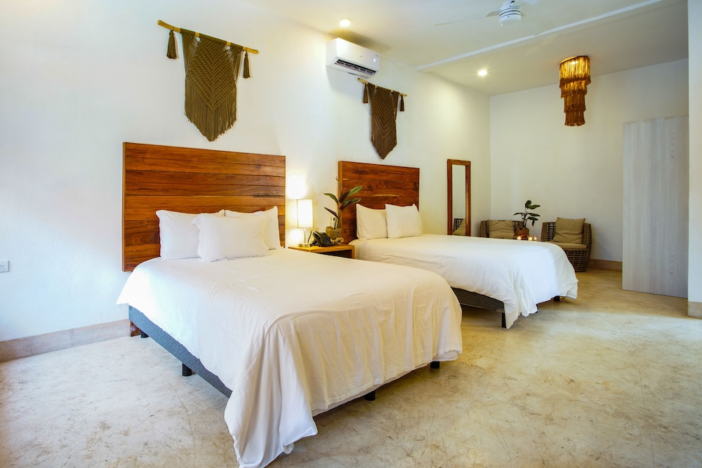 Collection O Kaab Downtown Tulum 35/74