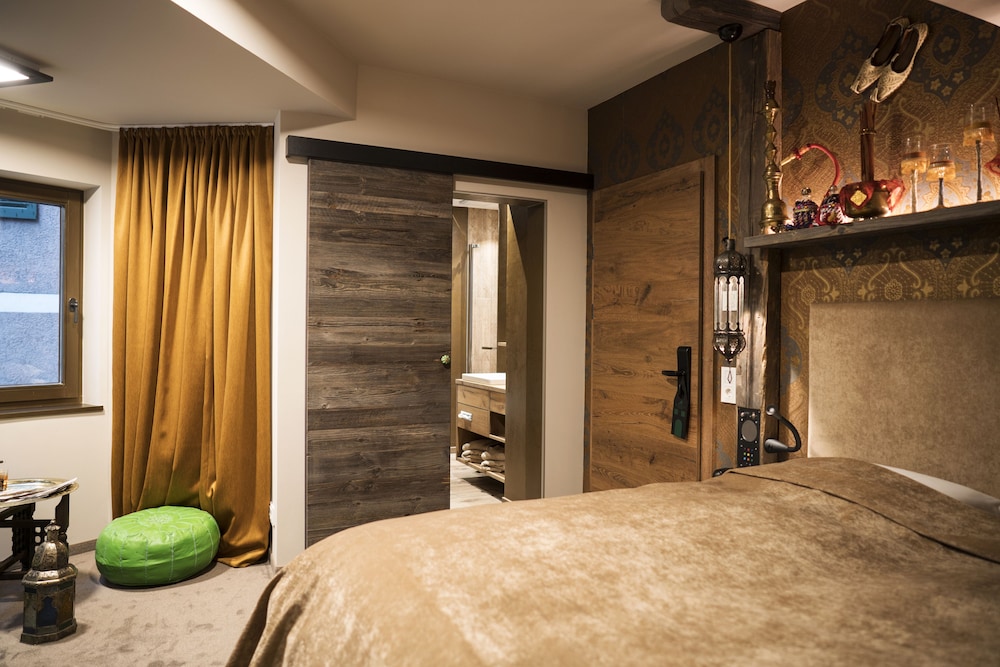 Boutique Hotel Traumerei #8 by Auracher Lochl 7/69