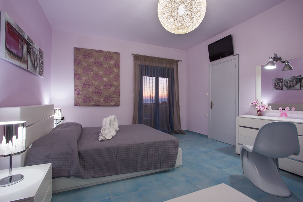 Villa Amor 7/47