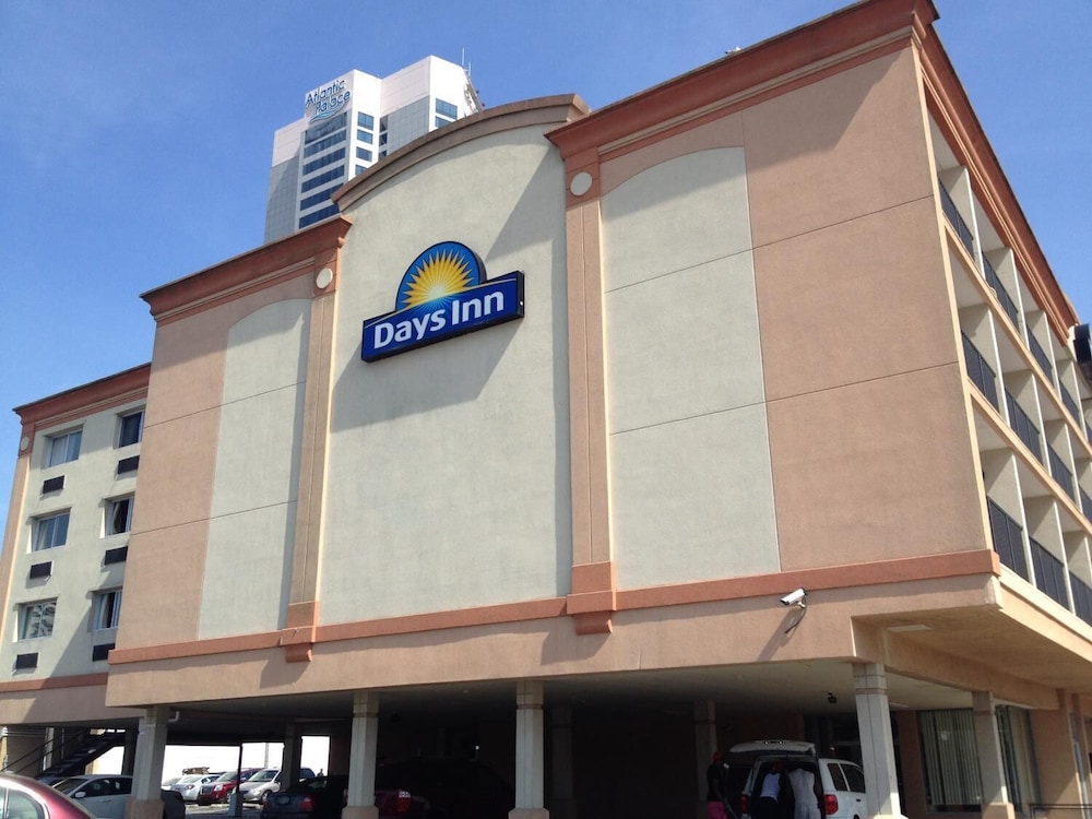 Days Inn By Wyndham Atlantic City Beachblock 1/24