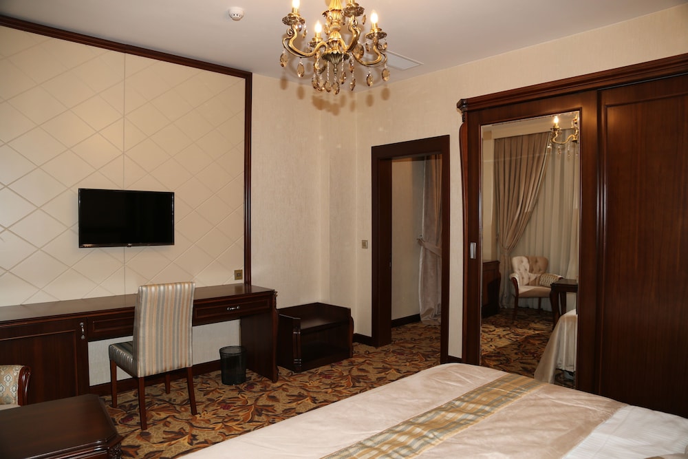 ATLAS Hotel Baku 36/39